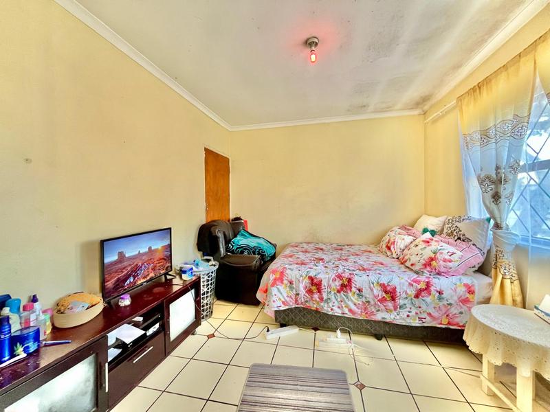 4 Bedroom Property for Sale in Eersterivier Industria Western Cape